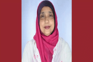 পদত্যাগপত্র জমা দিতে স্পিকারের কাছে যাচ্ছেন ফেরদৌসী আহমেদ মিষ্টি
