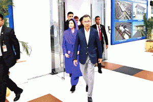 জাতিসংঘ অধিবেশনে যোগ দিতে নিউইয়র্কের পথে প্রধানমন্ত্রী
