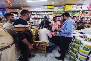 নবীগঞ্জে অতিরিক্ত দামে এলপিজি বিক্রির দায়ে ৭০ হাজার টাকা জরিমানা