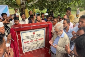 ‘খাল খনন পরিবেশ সংরক্ষণ ও কৃষি পুনরুদ্ধারের বড় পদক্ষেপ’