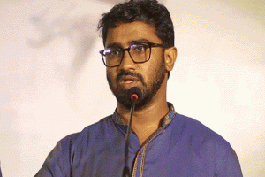 রবীন্দ্রনাথের গ্রাফিতিতে কালি: জামায়াতকে দুষলেন রাশেদ খান