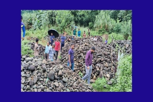 কোম্পানীগঞ্জের উৎমাছড়া থেকে এক লাখ ঘনফুট পাথর জব্দ