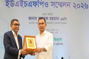 ‘মন্ত্রী সাহেব প্রশংসা একটু কম’: স্বাস্থ্যমন্ত্রীকে প্রধানমন্ত্রী তারেক রহমান