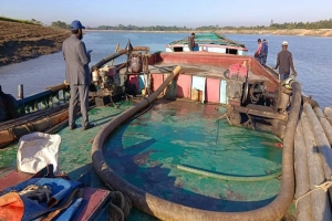 জগন্নাথপুরে চেয়ারম্যানের জিম্মায় রাখা জব্দকৃত তিন নৌকা উধাও