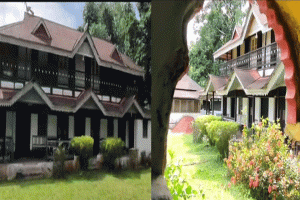 শতবর্ষের ইতিহাস বহন করছে ফেঞ্চুগঞ্জের ‘কামাখ্যা বাবুর বাড়ি’