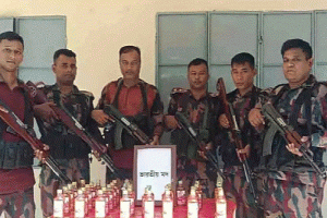 জুড়ী সীমান্তে বিজিবির অভিযানে ৩৮ বোতল ভারতীয় মদ জব্দ