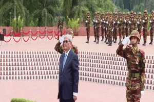 জাতীয় স্মৃতিসৌধে নবনির্বাচিত রাষ্ট্রপতির শ্রদ্ধা