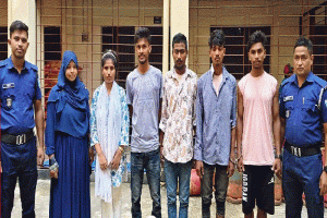 সিলেটে ৪ লাখ টাকার বিনিময়ে স্ত্রীকে ভারত পাচারের চেষ্টা,স্বামীসহ গ্রেপ্তার ৪