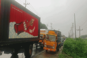 ঢাকা-সিলেট মহাসড়কে ২২ কিমি যানজট