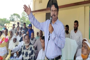 পরিদর্শনে গিয়ে ১৪ লক্ষ টাকার বরাদ্দ দিলেন এমপি মিলন