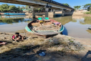 তাহিরপুরে মোবাইল কোর্ট অভিযানে পুড়ানো হলো সাড়ে চার লাখ টাকার কারেন্ট জাল