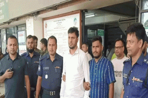 মৌলভীবাজার জেলা ছাত্রলীগের সহ-সভাপতি বেনাপোল থেকে আটক