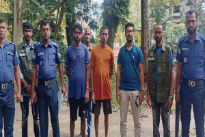 শ্রীমঙ্গলে বিভিন্ন ছড়া থেকে অবৈধ বালু উত্তোলন, ২ জনের কারাদণ্ড