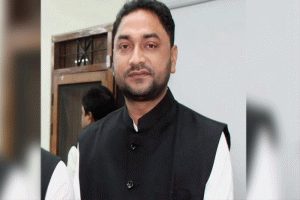মাদকের টাকার জন্য মাকে নির্যাতনের অভিযোগ, সাবেক ছাত্রলীগ নেতা আটক