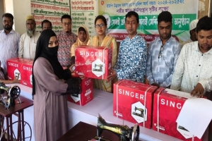 ‘স্বনির্ভর বাংলাদেশ গড়তে নারীর আত্মকর্মসংস্থান অনবদ্য ভূমিকা রাখবে’