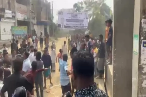 বানিয়াচংয়ে ভোটকেন্দ্রে ধাওয়া-পাল্টা ধাওয়া, অস্ত্রসহ আটক ১