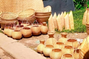 ​প্লাস্টিকের দাপটে ম্লান হবিগঞ্জের ঐতিহ্যবাহী বেতশিল্প: অস্তিত্ব রক্ষায় লড়ছেন কারিগররা