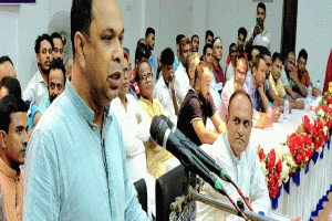 গণতন্ত্র চাইলে ধানের শীষের প্রার্থীকে নির্বাচিত করতে হবে: কয়ছর আহমদ