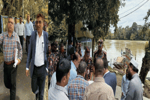 জকিগঞ্জে সীমান্ত ভাঙন পরিদর্শনে ভূমি রেকর্ড ও জরিপ অধিদপ্তরের মহাপরিচালক