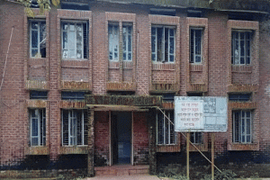 বড়লেখার হাকালুকি উপস্বাস্থ্য কেন্দ্রের পাঁচ পদের চারটিই শূন্য