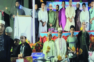 কুলাউড়ায় ৪০ দিন নামাজ শেষে পুরস্কার পেল ৬০ শিশু-কিশোর