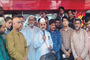 ‘আওয়ামী লীগ দেশের অর্থনীতি ধ্বংস করে পালাইছে’