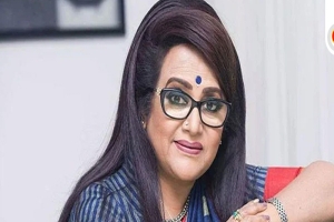 পৈতৃক ভিটায় মসজিদ নির্মাণ করছেন নায়িকা ববিতা