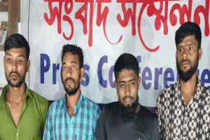 দোয়ারাবাজারে ব্যবসায়ীর সোয়া ১ কোটি টাকার ৪ নৌকা দখলের অভিযোগ