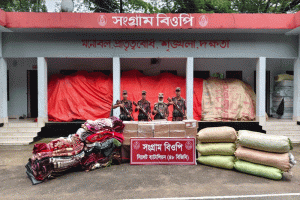 সিলেট সীমান্তে বিজিবির অভিযানে ৯০ লাখ টাকার চোরাই মালামাল জব্দ