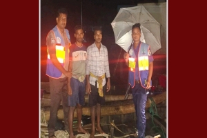 ছাতকে অবৈধ বালু উত্তোলনের ২ ড্রেজার মেশিন জব্দ, আটক ২