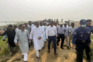 ‘হাওরবাসীর সার্বক্ষণিক খোঁজ নিচ্ছেন প্রধানমন্ত্রী তারেক রহমান’