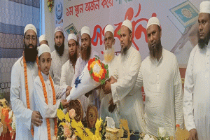 জাতীয় হিফজুল কুরআন প্রতিযোগিতায় প্রথম হাফিজ এহসানুলকে সুনামগঞ্জে সংবর্ধনা