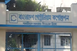 ভারত থেকে পাইপলাইনে আসছে আরও ৭ হাজার টন ডিজেল